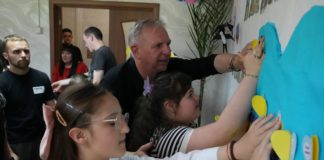 День батька у Бердичеві: зворушливе свято «Тепло батьківського серця» Свято у Бердичеві