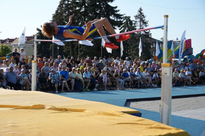 Меморіал Лонського