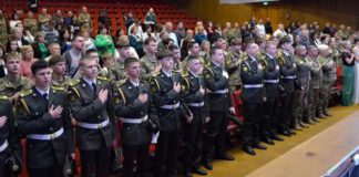 Останній дзвоник у Бердичівському військовому ліцеї Останній дзвоник