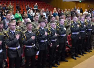 Останній дзвоник у Бердичівському військовому ліцеї Останній дзвоник