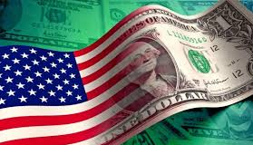 Економіка США: інфляція посилюється, споживчі витрати сповільнюються економіка