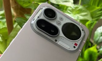 Nothing Phone (4b) показали в новому тизері: компанія готує черговий смартфон