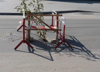 Провалля на вулиці Шевченка в Бердичеві: мер Сергій Орлюк терміново виїхав на місце аварійної ділянки Провалля у Бердичеві