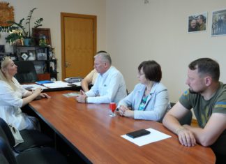 Бердичівська міська рада підписала меморандум з Університетом менеджменту освіти Підписали меморандум