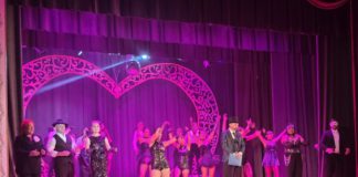 Бродвейське шоу в Бердичеві: «BROADWAY LIVE. Music. Dance. Orchestra» зібрало аншлаг і подарувало незабутні емоції Грандіозне шоу у Бердичеві